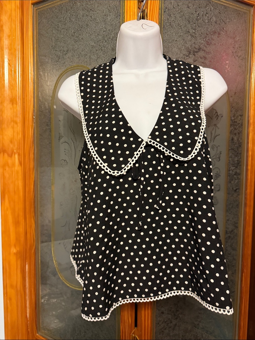 Monteau Black and White Polka Dot Sleeveless Blouse with Crochet Trim